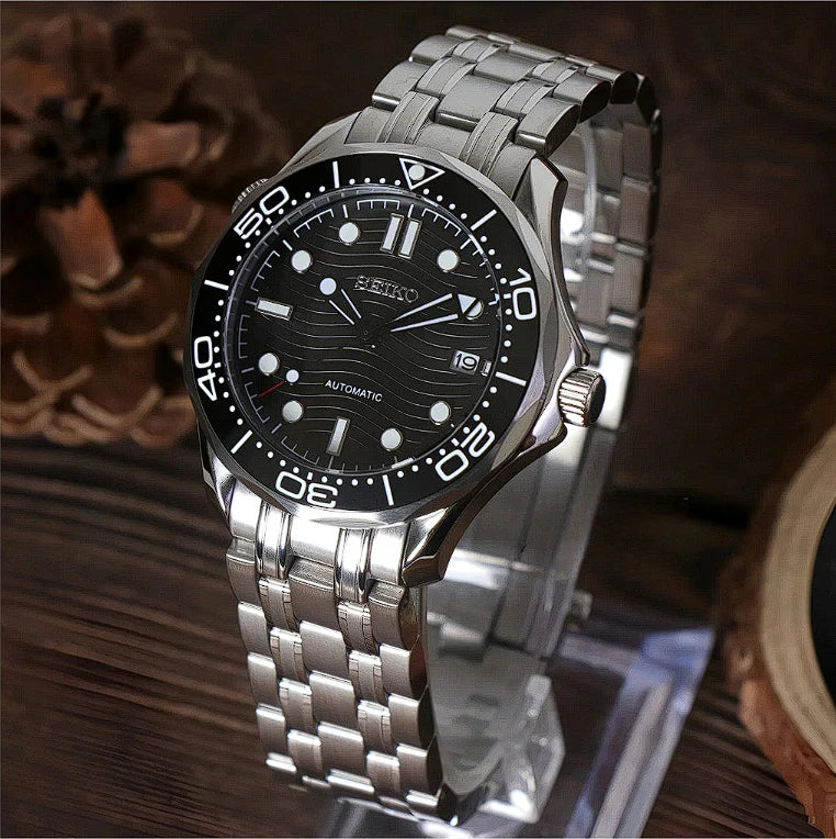 Seikomaster Black