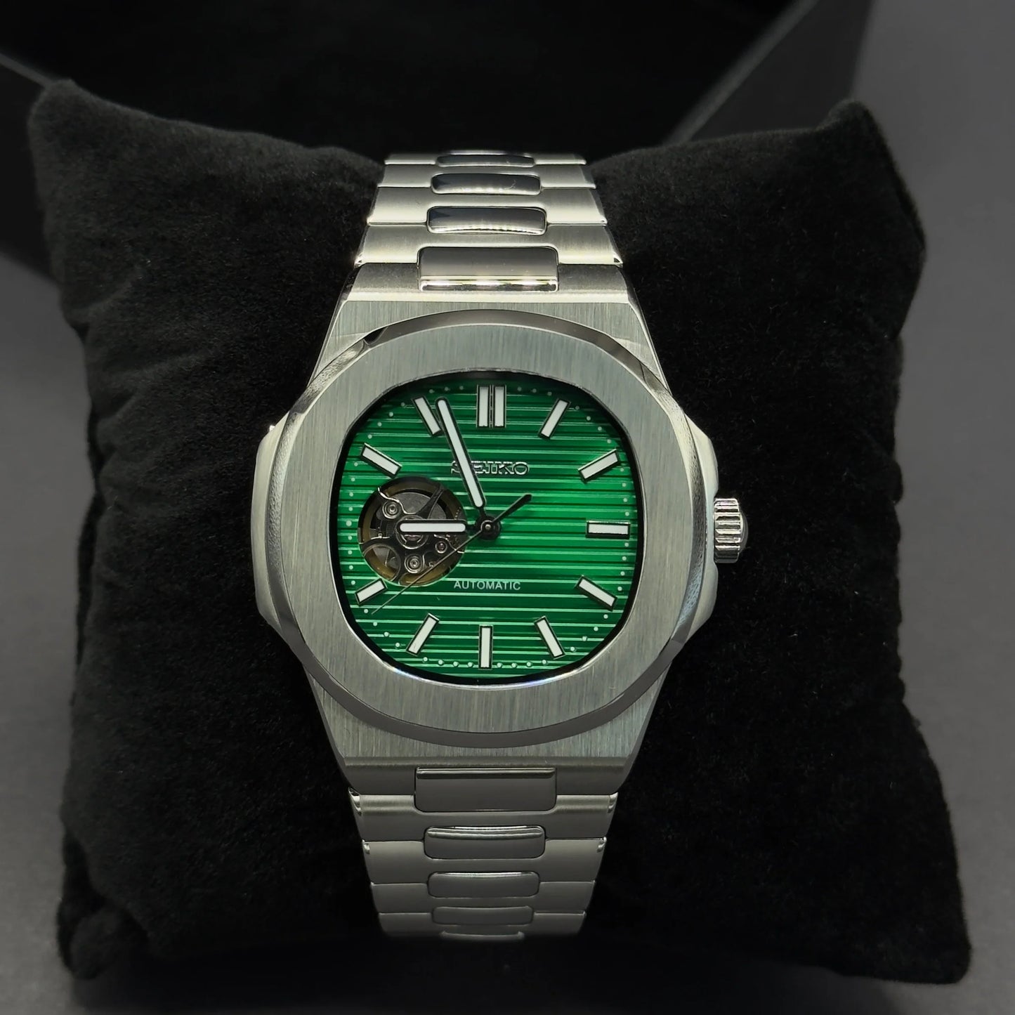 Nautiko Olive green open movement