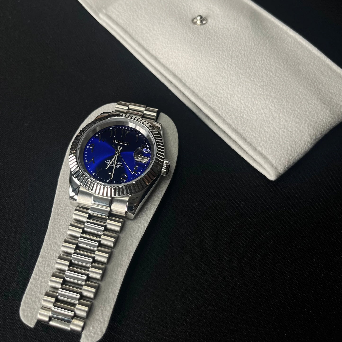 Just Royal Blue Arabic